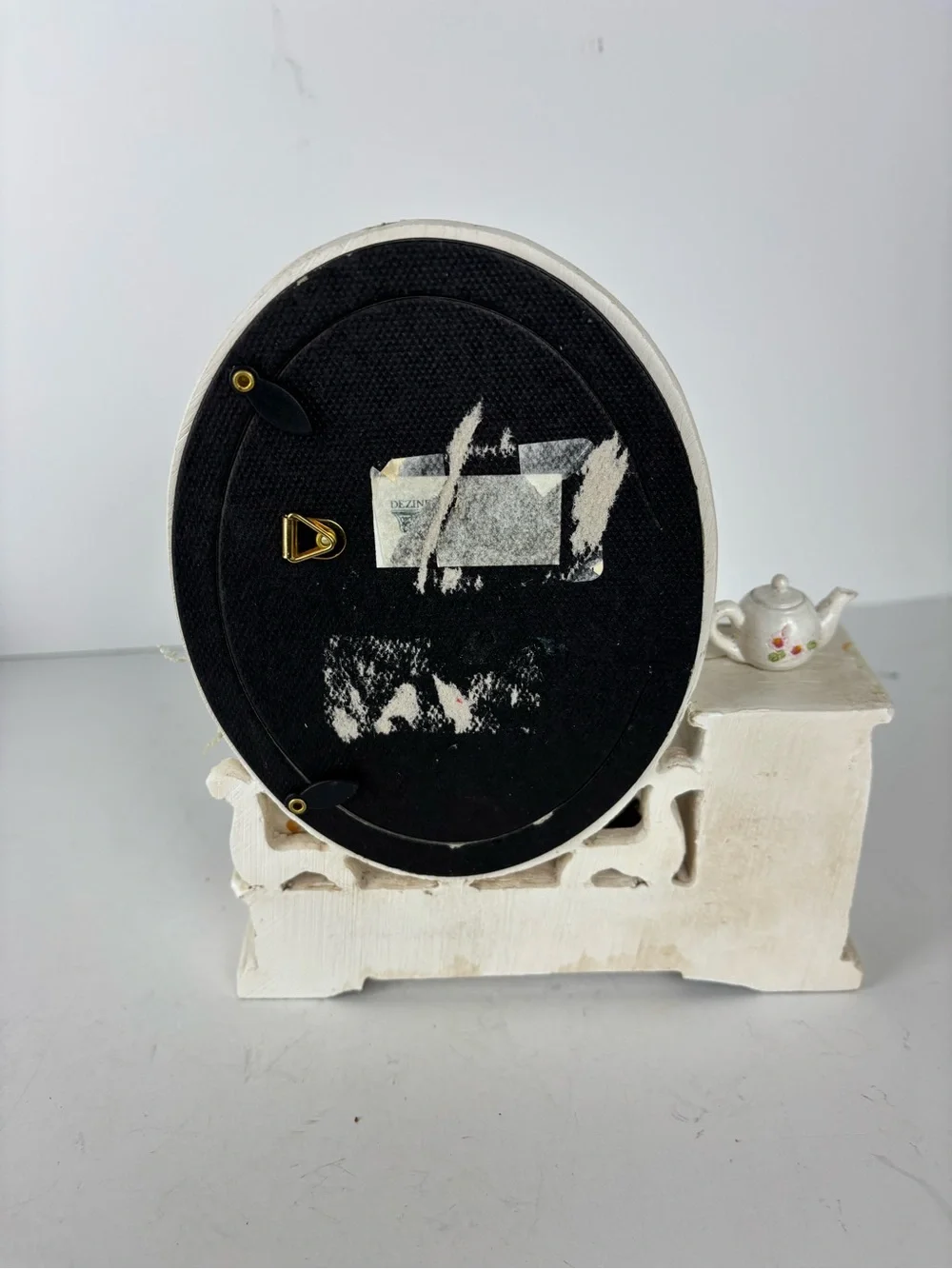Vintage Shabby Chic Photo Frame Vanity with Light-up Lamp